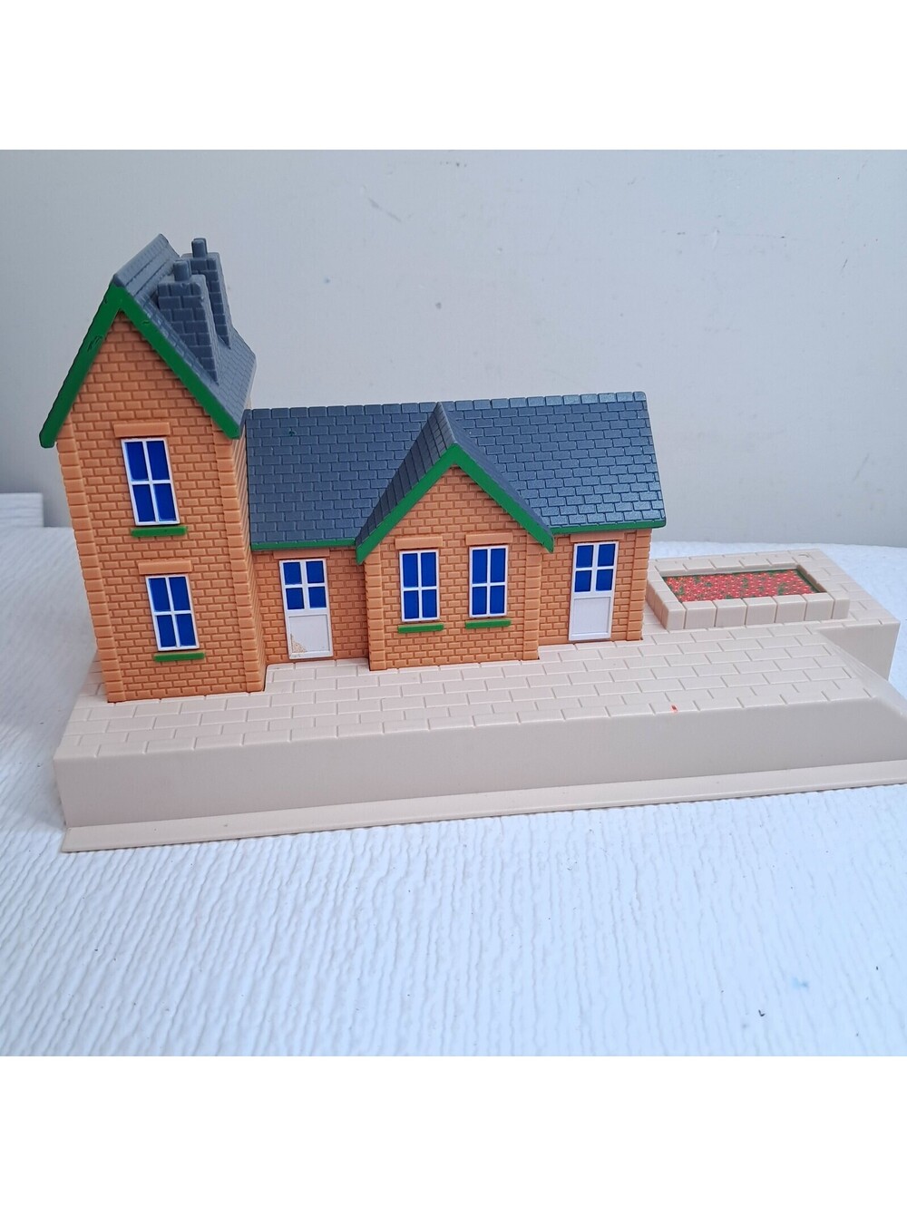 Thomas & friends Train Maithwaite Station Building trackmaster platform track pc